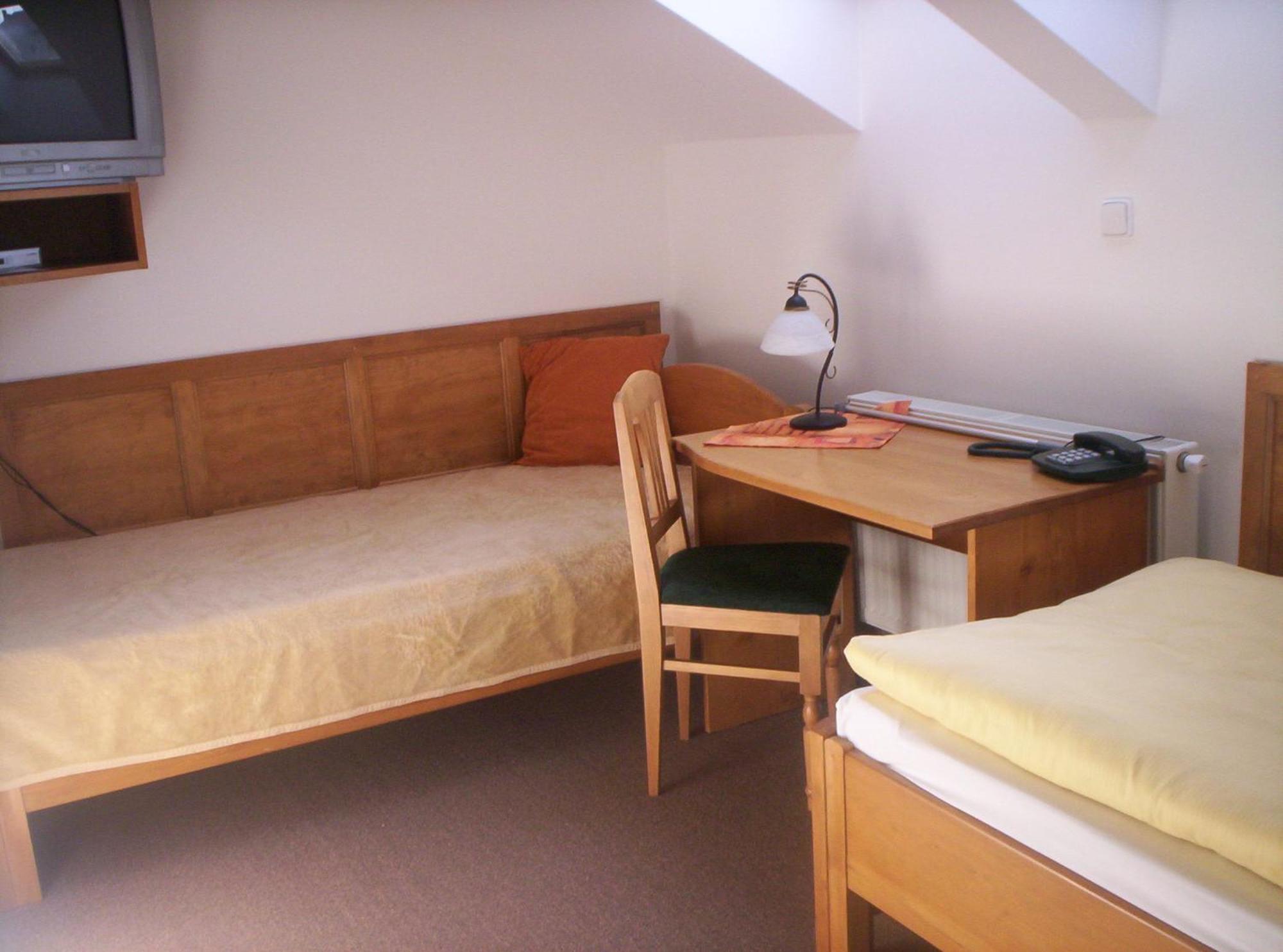 Hotel Krakonos Trutnov Kültér fotó