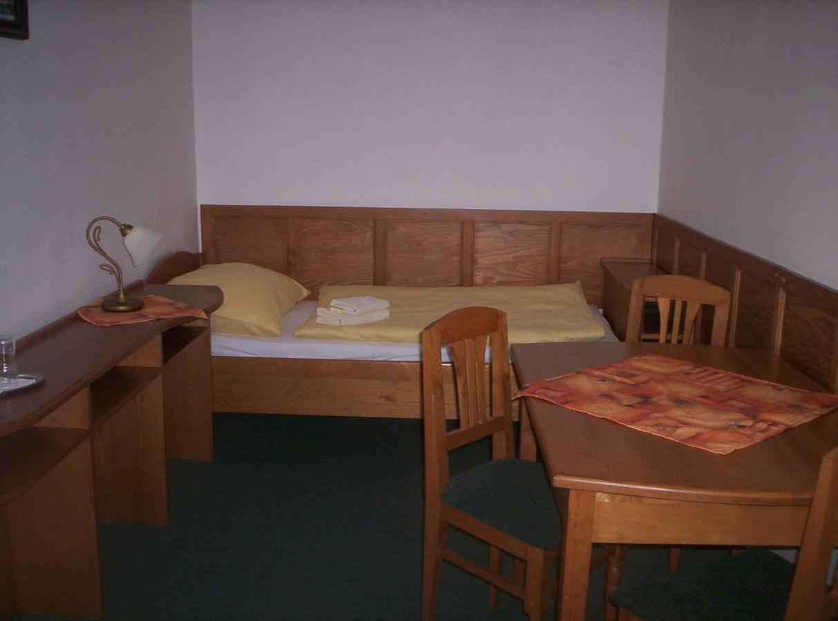 Hotel Krakonos Trutnov Kültér fotó